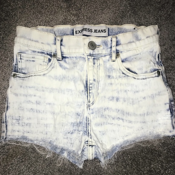 Express Pants - 🆕 HIGH WAISTED DENIM SHORTS